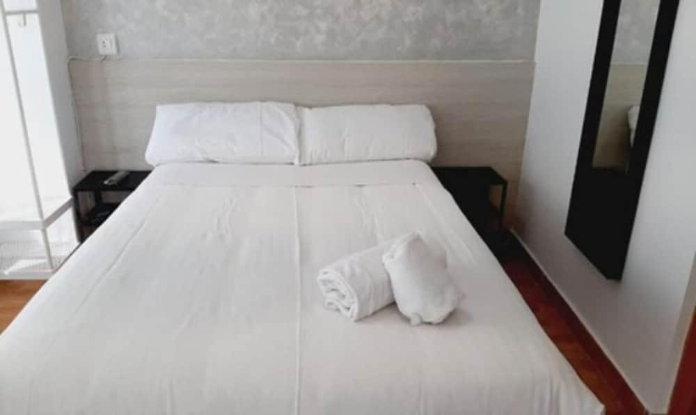 Arjori Rooms Hostal Salamanca Luaran gambar